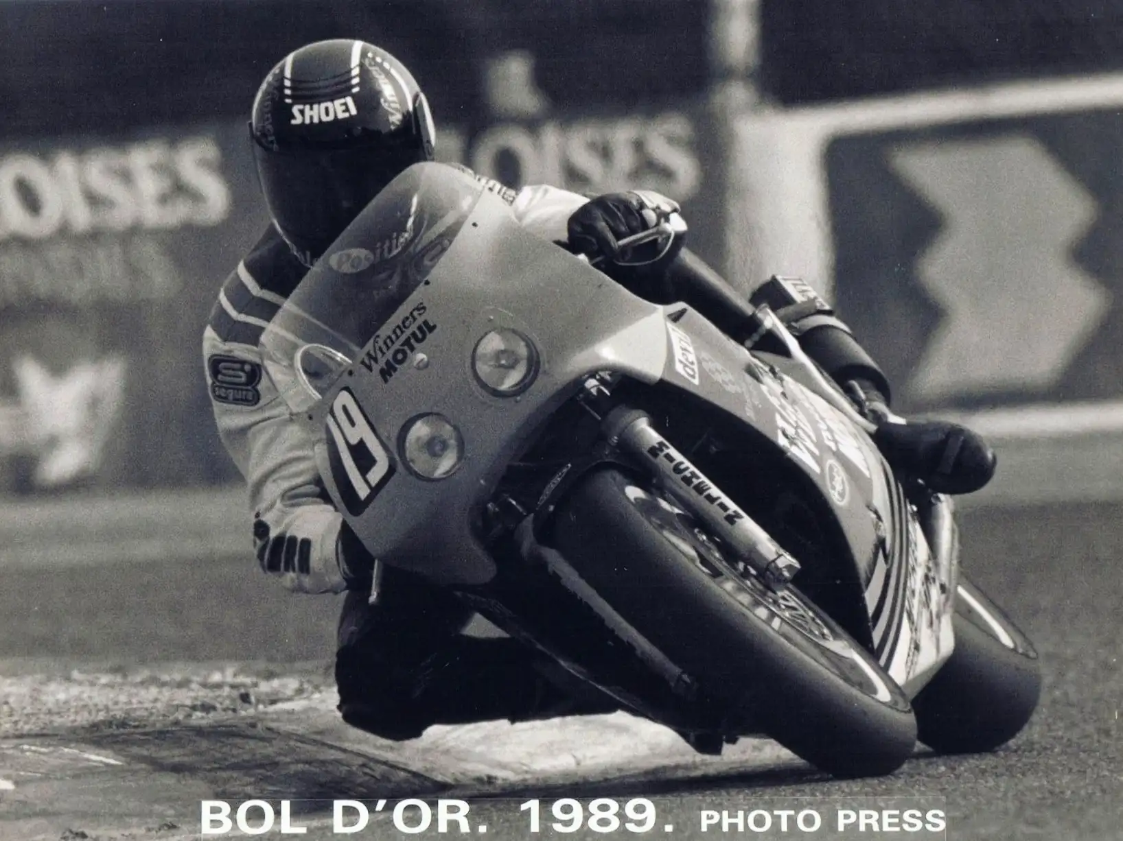 Livraison de pièces moto à domicile à La Réunion